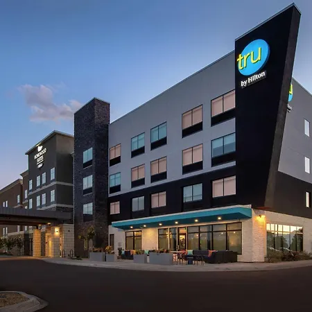 Tru By Hilton Denver Airport Tower Road
